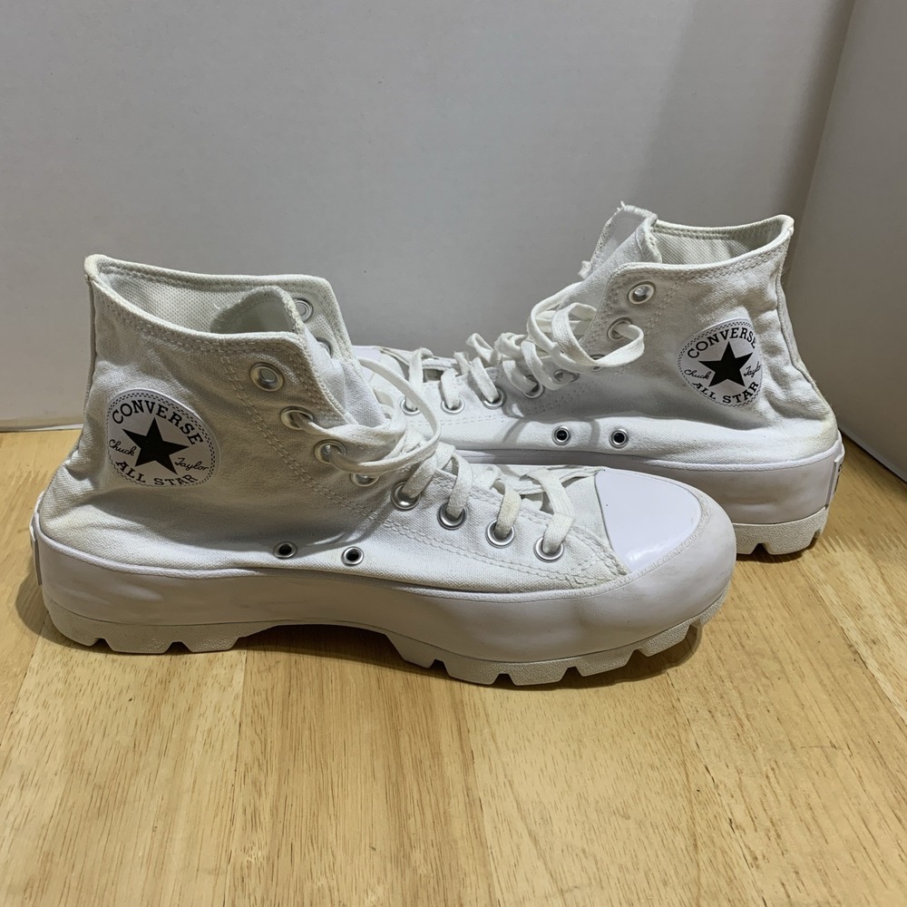 Converse Chuck Taylor All Star Shoes Women's 10 White Lugged High Top 565902C
